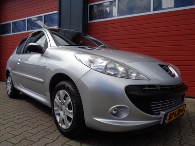 Peugeot 206+ 1.4 XS Airco 139Dkm NAP NL-Auto (bj 2010)