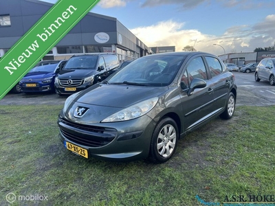 Peugeot 207 1.4 XT