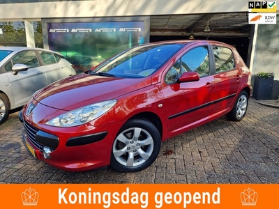 Peugeot 307 1.6-16V XT 1E EIGENAAR 12MND GARANTIE NW APK