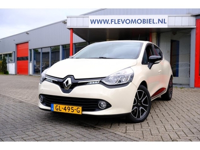 Renault Clio 0.9 TCe Expression *71.054km!*