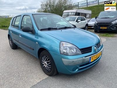 Renault Clio 1.2-16V Authentique Basis