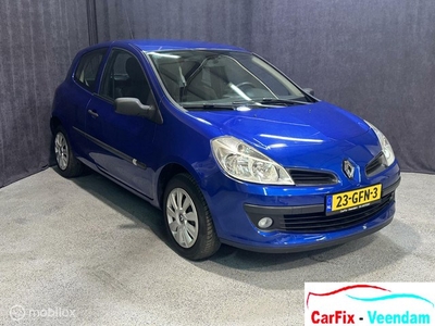 Renault Clio 1.2-16V Special Line