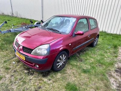 Renault Clio (bj 2003)