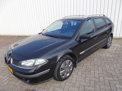 Renault Laguna Grand Tour 1.6-16V Tech Line ( GEEN APK!! )