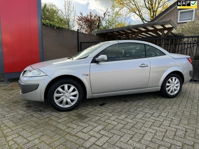 Renault Mégane Coupé-Cabriolet 1.6-16V Authentique (AIRCO