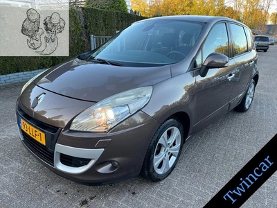 Renault Scénic 2.0 AUT 5-DRS Dynamique ECC NAVI PDC XENON