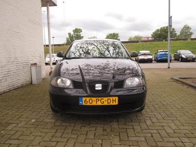 Seat Ibiza 1.4-16V Stella