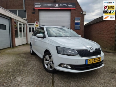 Skoda Fabia Combi 1.0 TSI, Parkeersensoren, Airco, Licht