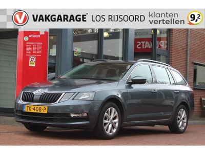 Skoda Octavia Combi 1.0 TSI *Business* | Trekhaak | Carplay | Navigatie | Cruise & Climate Control |