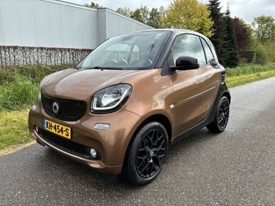 Smart Fortwo 1.0 Prime / LEER / PANORAMADAK / LED / INCL BTW