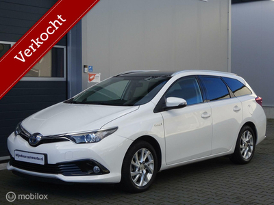 Toyota Auris 1.8 Hybrid Aut. Station, Pano, Camera, Navi, Cruise