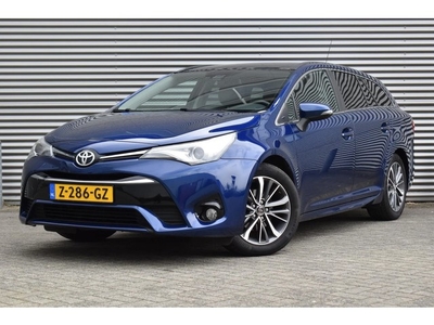 Toyota Avensis Touring Sports 1.8 VVT-i Executive, Navi