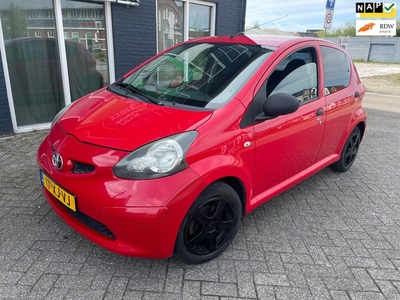 Toyota Aygo 1.0-12V NAP/APK 5-2025/AIRCO