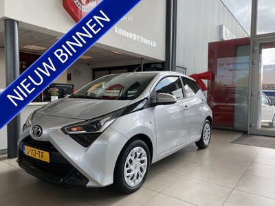 Toyota Aygo 1.0 VVT-i x-play,Apple Carplay Android