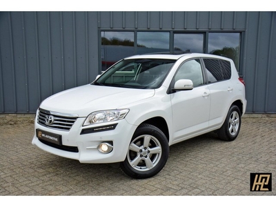 Toyota RAV4 2.0 VVTi Comfort 2WD * Sunroof * Leer/Alcantara