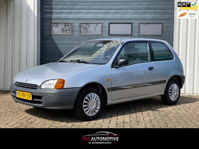 Toyota Starlet 1.3-16V STUURBEKTRACHTIGING / NAP / APK!