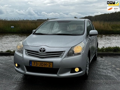 Toyota Verso 1.8 VVT-i Aspiration TREKHAAK AIRCO NWE APK