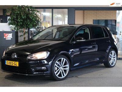 Volkswagen GOLF 1.2 TSI CUP R-Line Airco Parkeersensoren