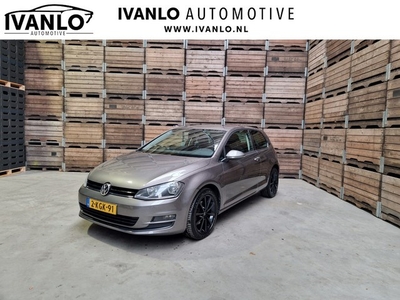 Volkswagen Golf 1.2 TSI Trendline Navi Clima Bluetooth