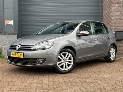 Volkswagen Golf 1.4 TSI Highline NAVI CLIMATE CRUISE