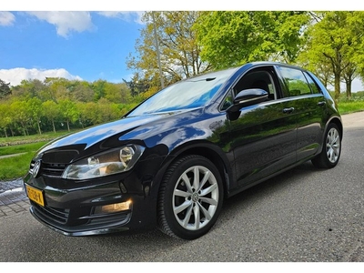 Volkswagen Golf 1.6 TDI Navigatie Airco 5 Deurs BJ 2016