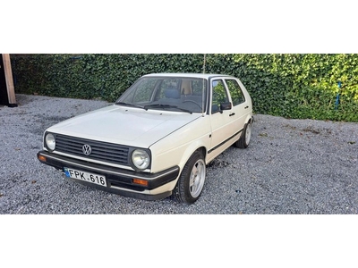 Volkswagen Golf 2 mk2 oldtimer 1.6 D CL (bj 1985)