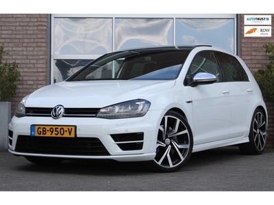 Volkswagen Golf 2.0 TSI R 4Motion DSG / PANODAK / LEDER /