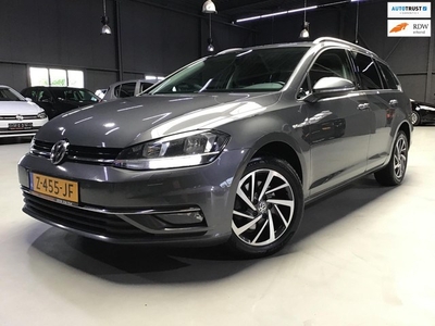 Volkswagen Golf Variant 1.6 TDI Highline Business R I 1e