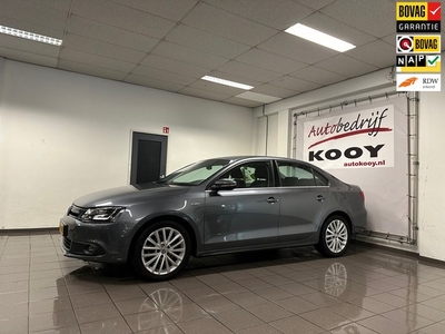 Volkswagen Jetta 1.4 TSI Hybrid Highline * Navigatie /