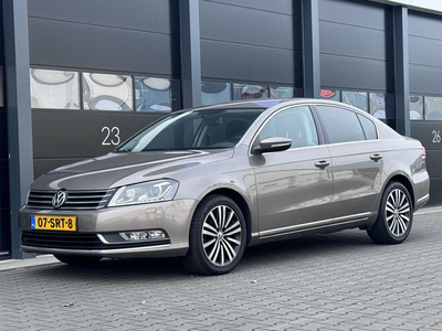 Volkswagen Passat 1.6 TDI Xenon Navi Clima