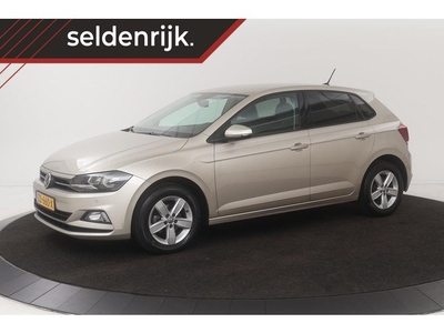 Volkswagen Polo 1.0 TSI Comfortline DSG Carplay PDC