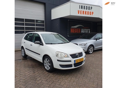 Volkswagen Polo 1.2 Easyline nw apk en grote beurt 2009 5