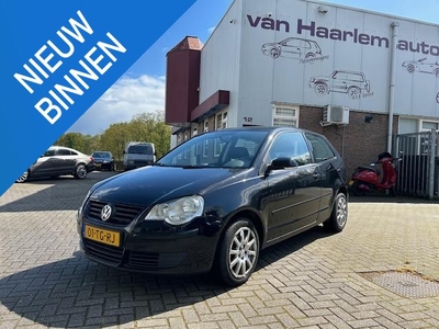 Volkswagen Polo 1.4-16V Optive