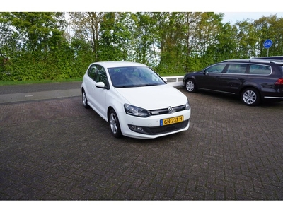 Volkswagen Polo 1.4 TDI BlueMotion CRUISE NAVI PDC V+A