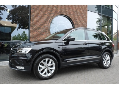 Volkswagen Tiguan 2.0 TDI DSG 4Motion Highline Navigatie