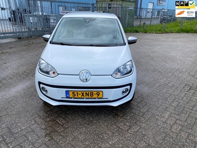 Volkswagen Up! 1.0 high up!