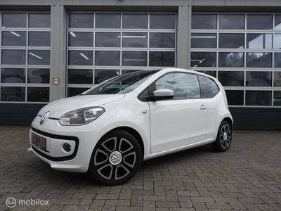 Volkswagen Up! 1.0 high up! stoelverw, cruise