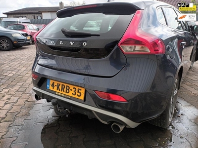 Volvo V40 1.6 D2 R-Design SCHADEAUTO!!