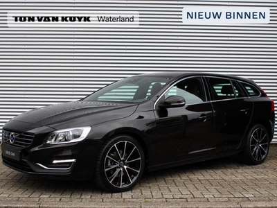 Volvo V60 2.0 T4 Summum Automaat / Leder interieur / Bliss