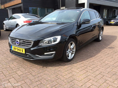 Volvo V60 2.4 D6 Twin Engine R-Design Schuifdak Leder Nav Camera