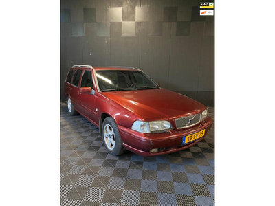 Volvo V70 2.4 Polar | Airco | Cruise | Nieuwe APK |