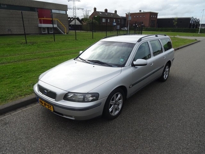 Volvo V70 2.4 T G.Ocean Race