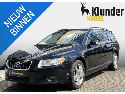 Volvo V70 2.5FT Momentum ClimaXenonTrekhaak