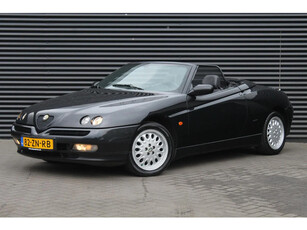 Alfa Romeo Spider 3.0-12V V6 | Historie | Nette auto | Airco |