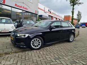 AUDI A3 SPORTBACK 1.6 TDI ULTRA EDITION / Climate Control /