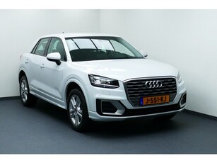 Audi Q2 35 150pk TFSI S Edition. Wit Metallic, Carplay