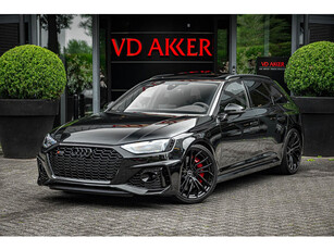 Audi RS4 RS4 RS-DYNAMIC PAKKET+DESIGNPAKKET+MASSAGE+VERL.GARANTIE