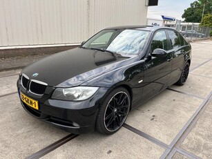 BMW 3-serie 318i airco NIEUWE APK