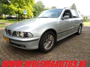 BMW 5 Serie Touring 520i Executive (bj 2000)