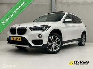 BMW X1 xDrive20i Executive Panodak Navi Camera LED Elek